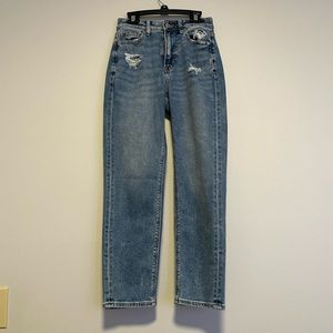 American Eagle Mom Jean Stretch Light-wash Jeans Size 0 Short